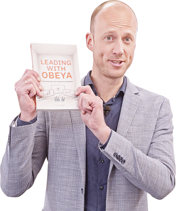 Tim Wiegel met Leading with Obeya boek